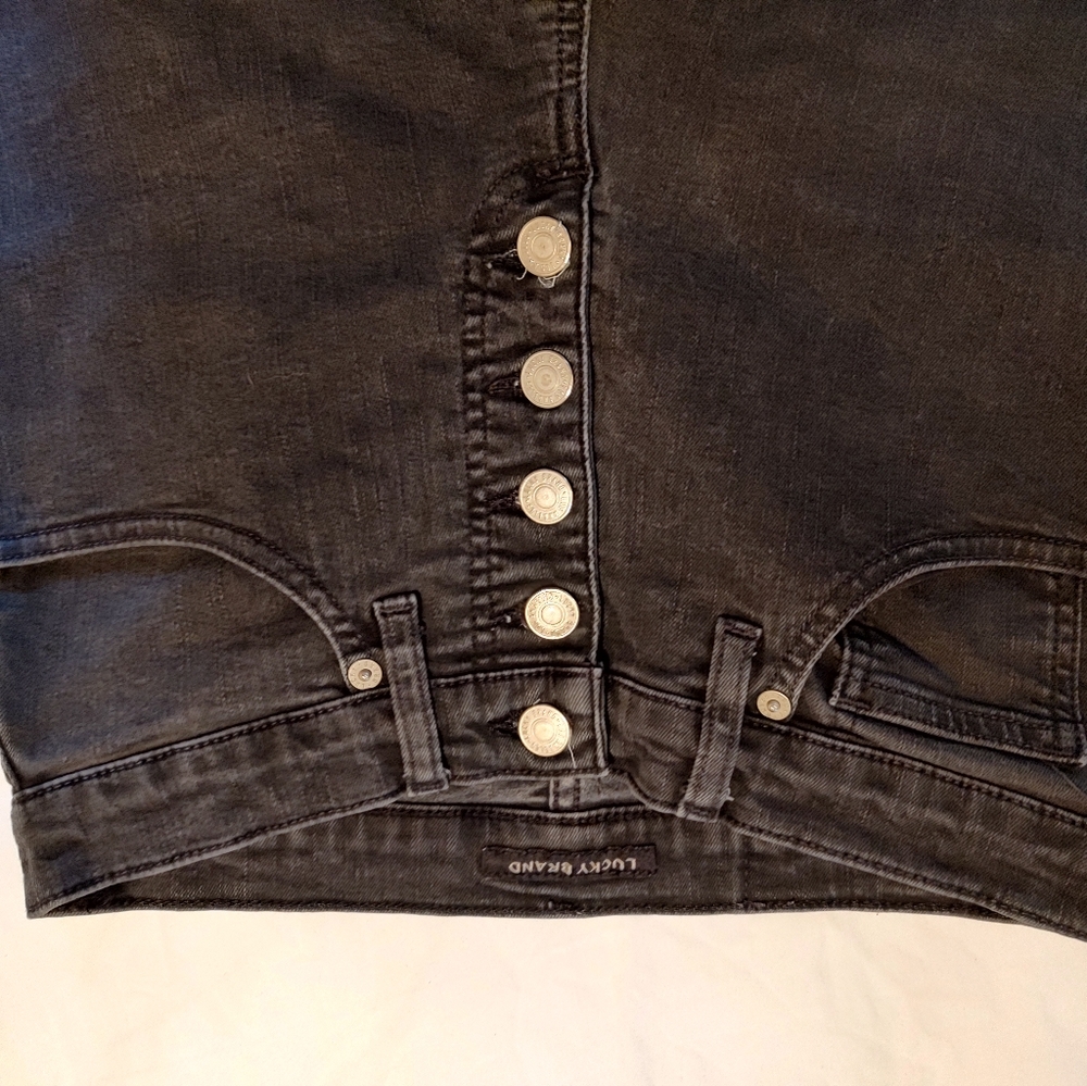 Lucky Jeans